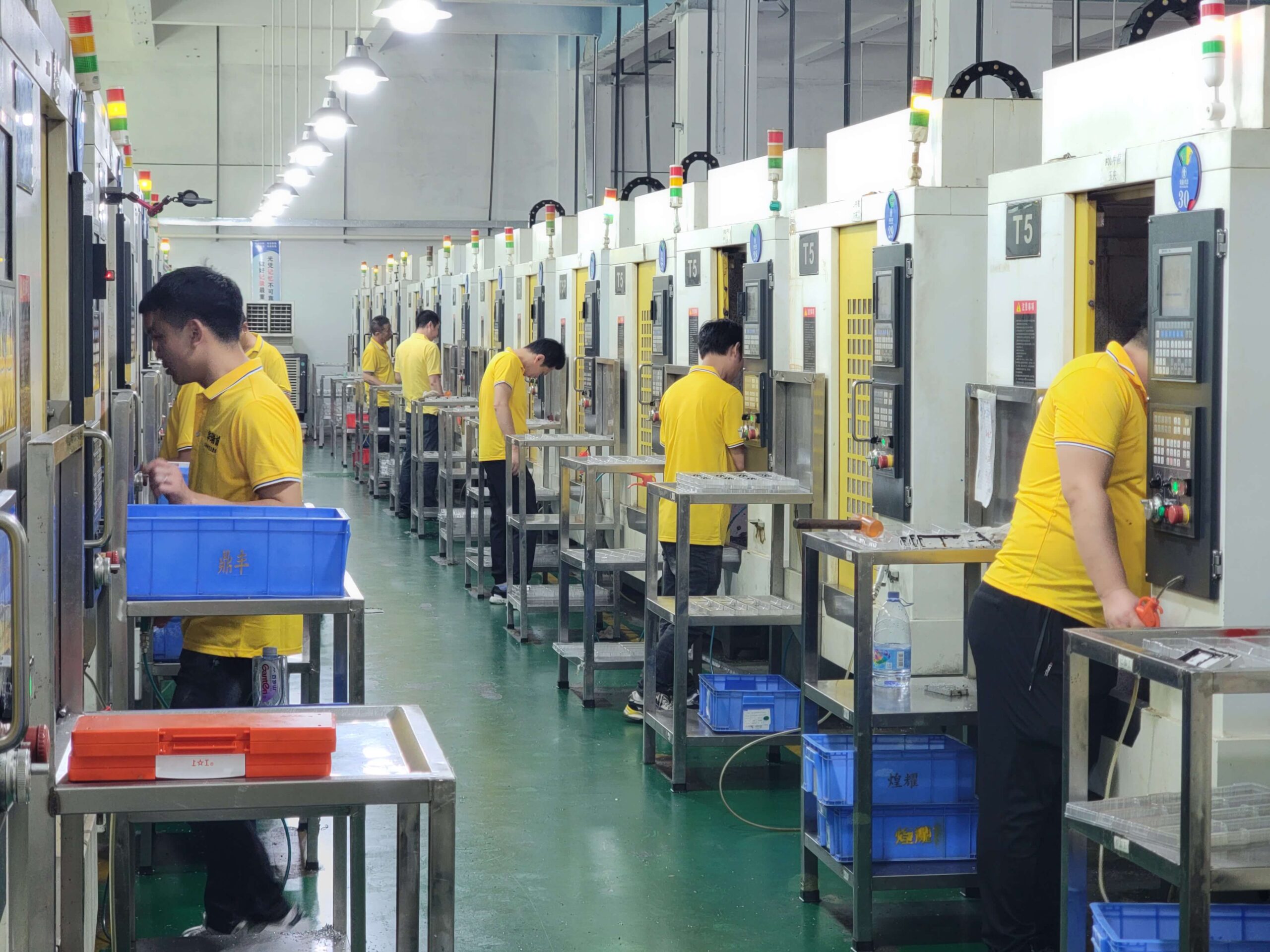 CNC-Machine-Shop