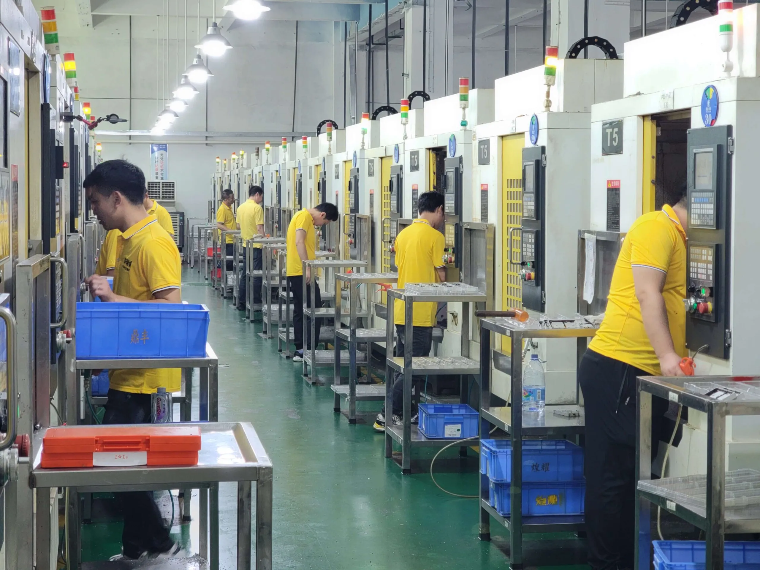 CNC-Machine-Shop