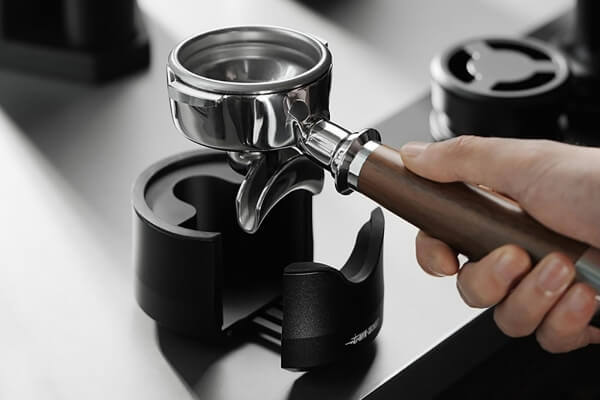 Adjustable Tamper Station