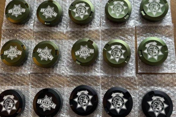 White Color Logo Engraving Snus Cans