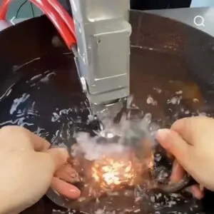 Laser welding in water
